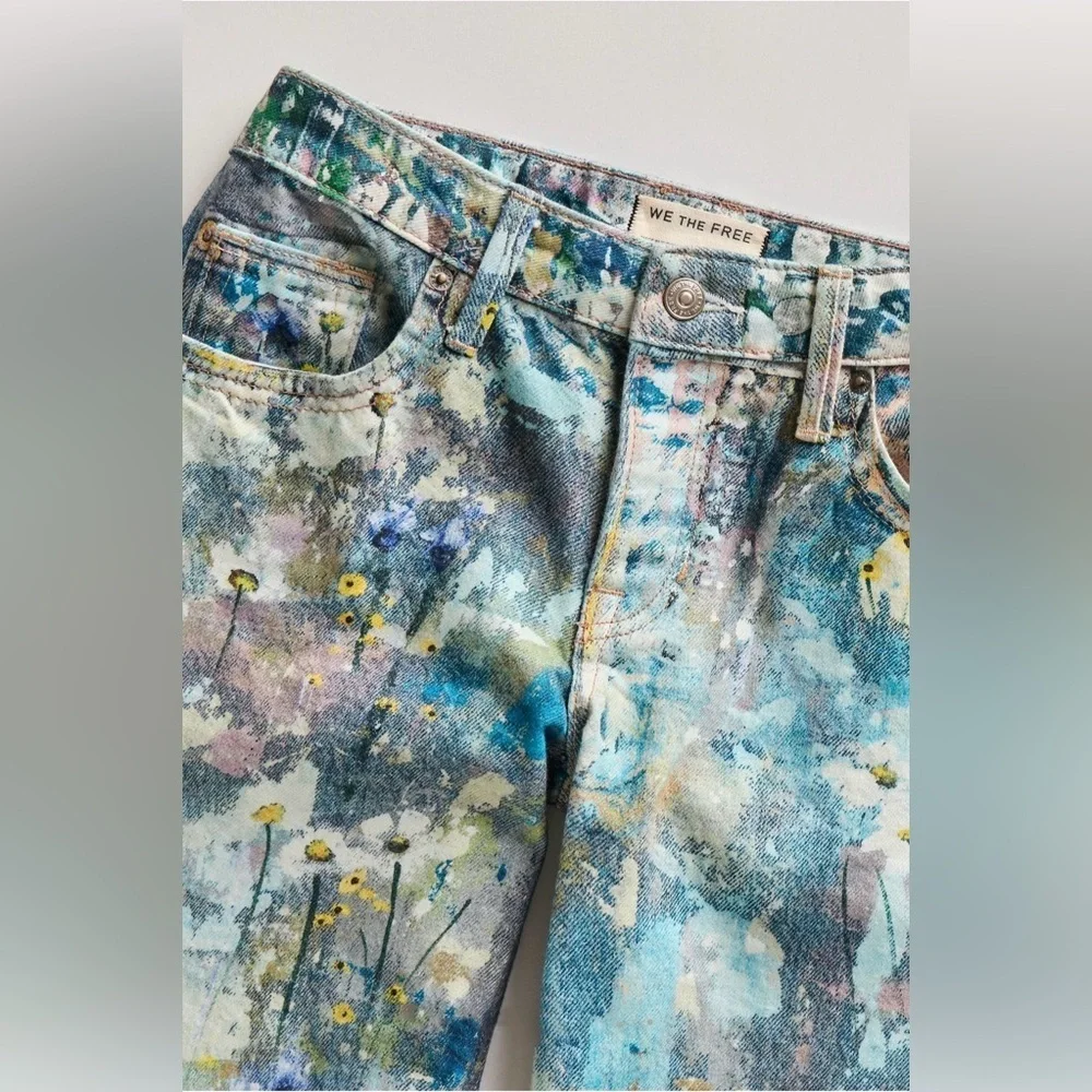 NWT Free People Tennessee Low-Rise Illusions Jeans in Floral Canvas
